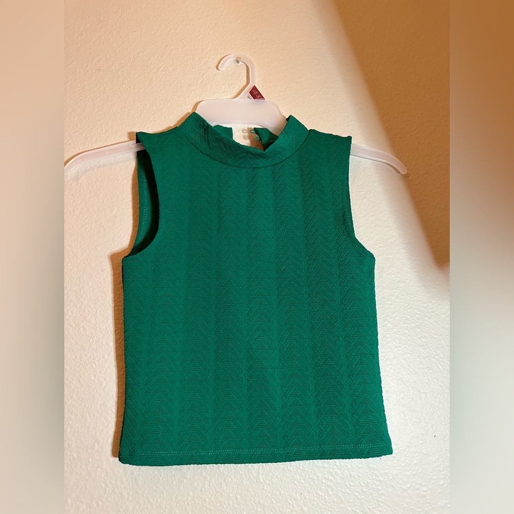 Green divided h&m crop top (XS)